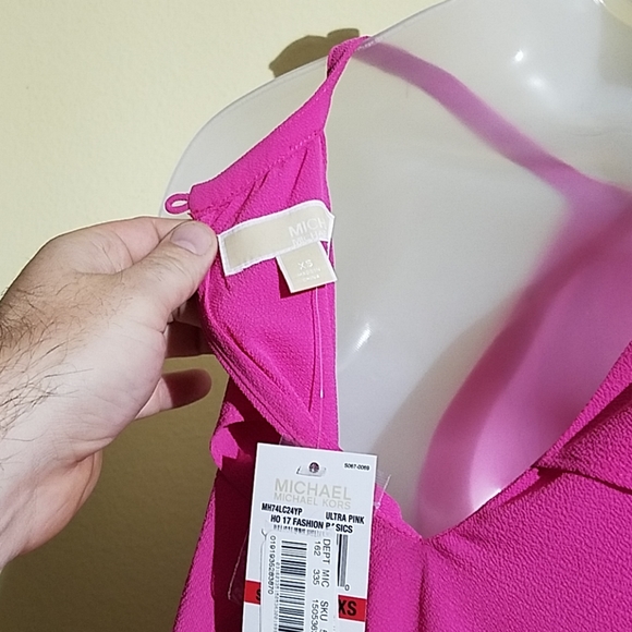 Michael Michael Kors cold shoulder blouse m1 - Picture 5 of 6